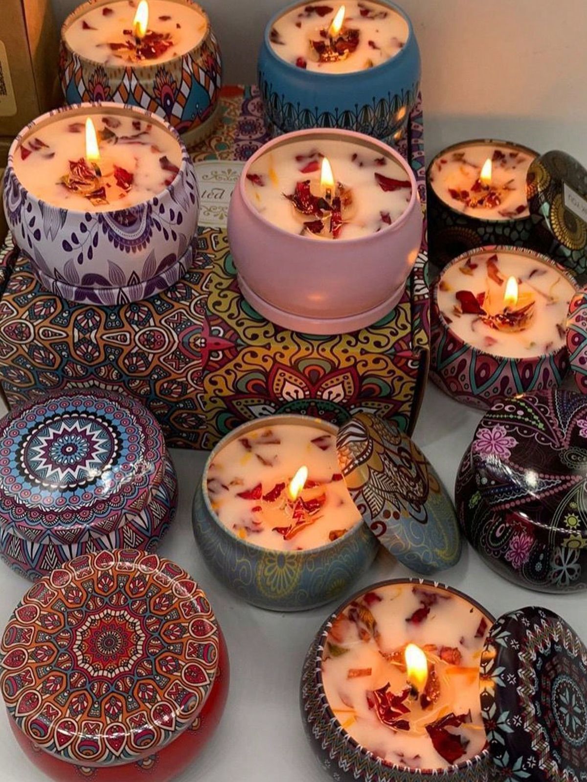 Coffret de 4 Bougies Parfumées – Ambiance Méditative & Chaleureuse